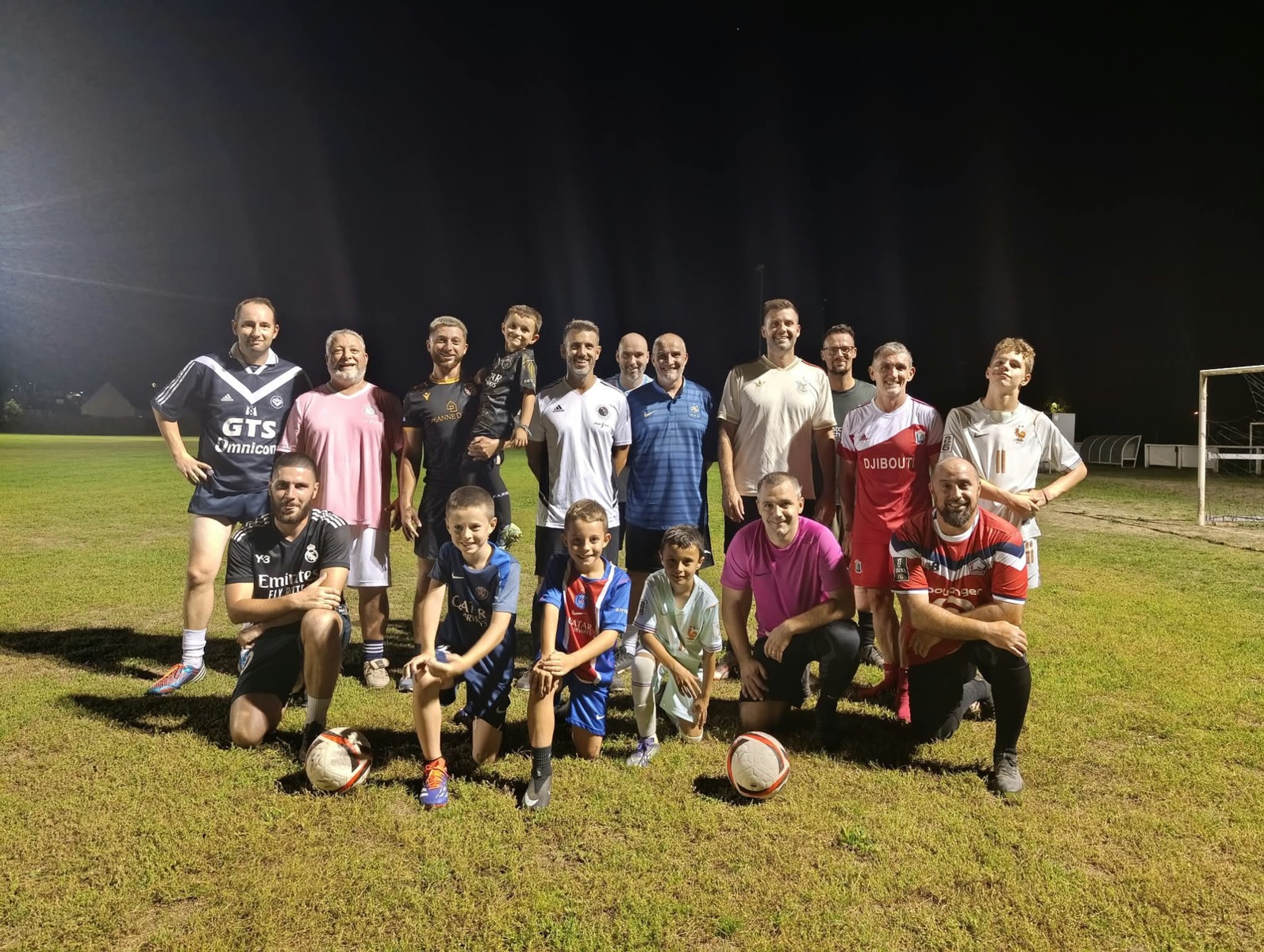 ⚽ PREMIER ENTRAÎNEMENT POUR LE FOOT LOISIR DE L’ESN !